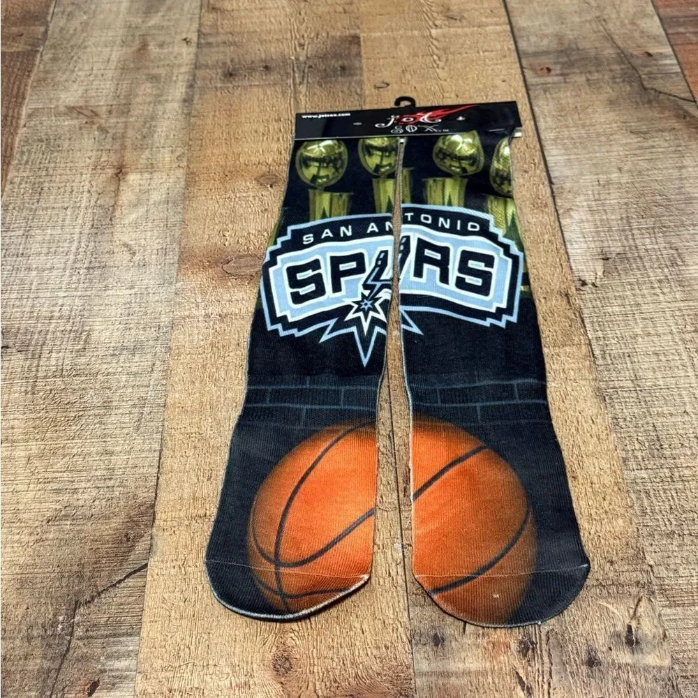 Nwt has flaws jot Sox San Antonio spurs socks